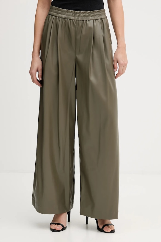 

Брюки United Colors Of Benetton, зеленый