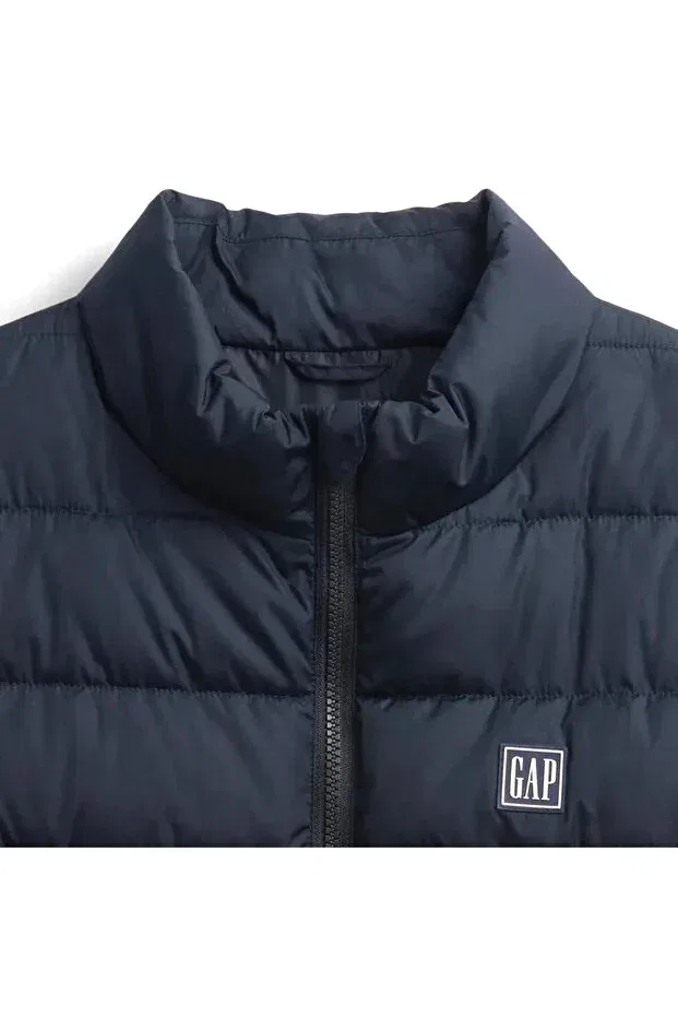 Мужская безрукавка пуховик Logo Lightweight Puffer Vest Gap, Navy Blue — фото 4