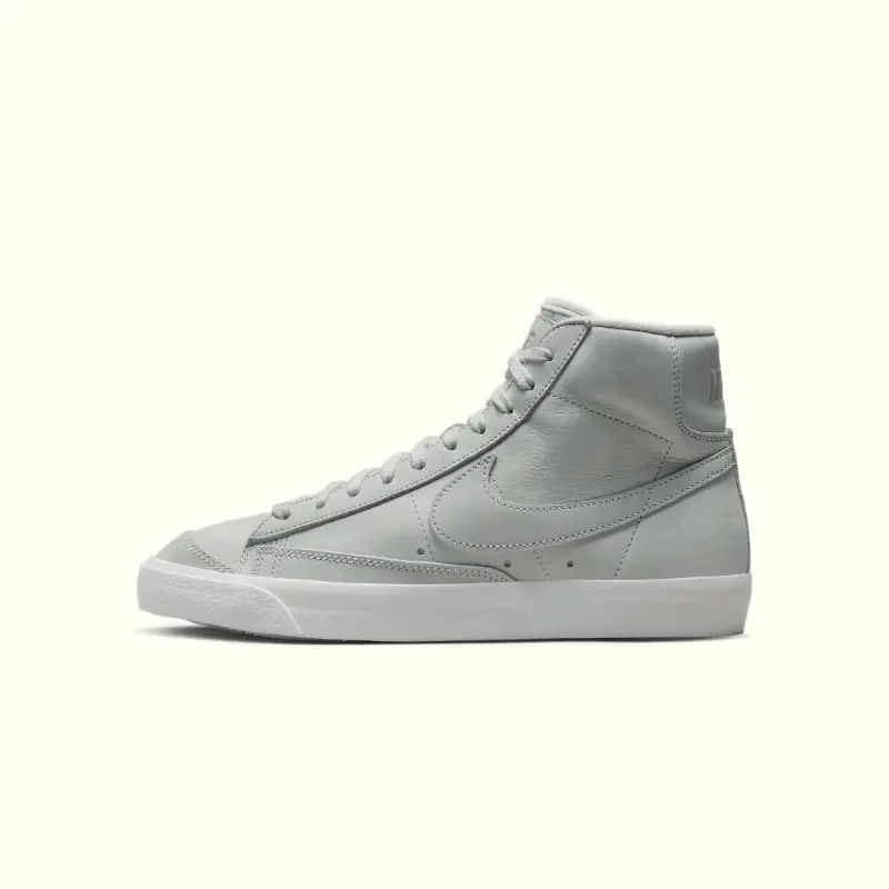 

Кеды Nike Mid Premium, серый