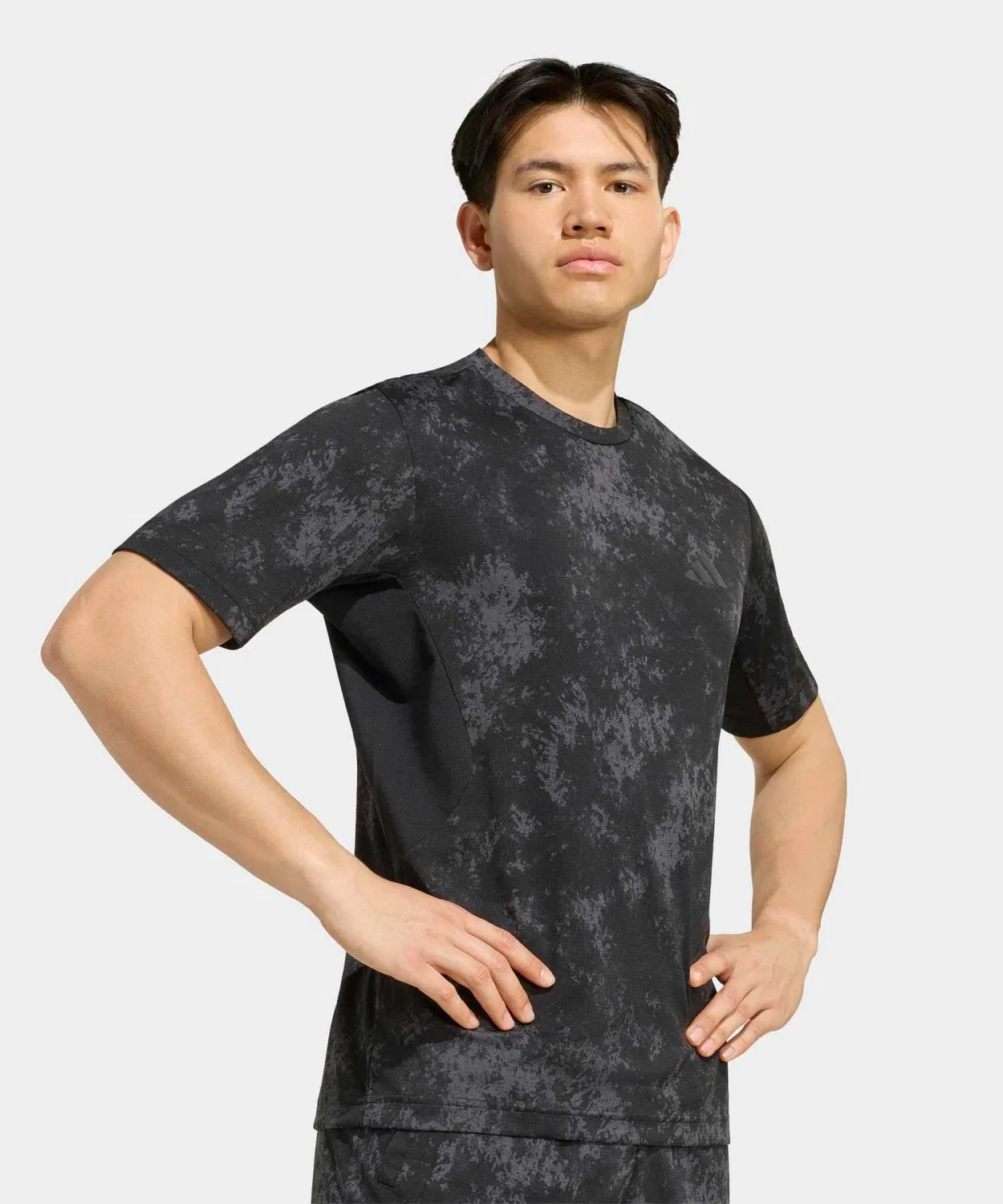 Мужская футболка с принтом Training AOP T-Shirt Adidas, Черный — фото 3