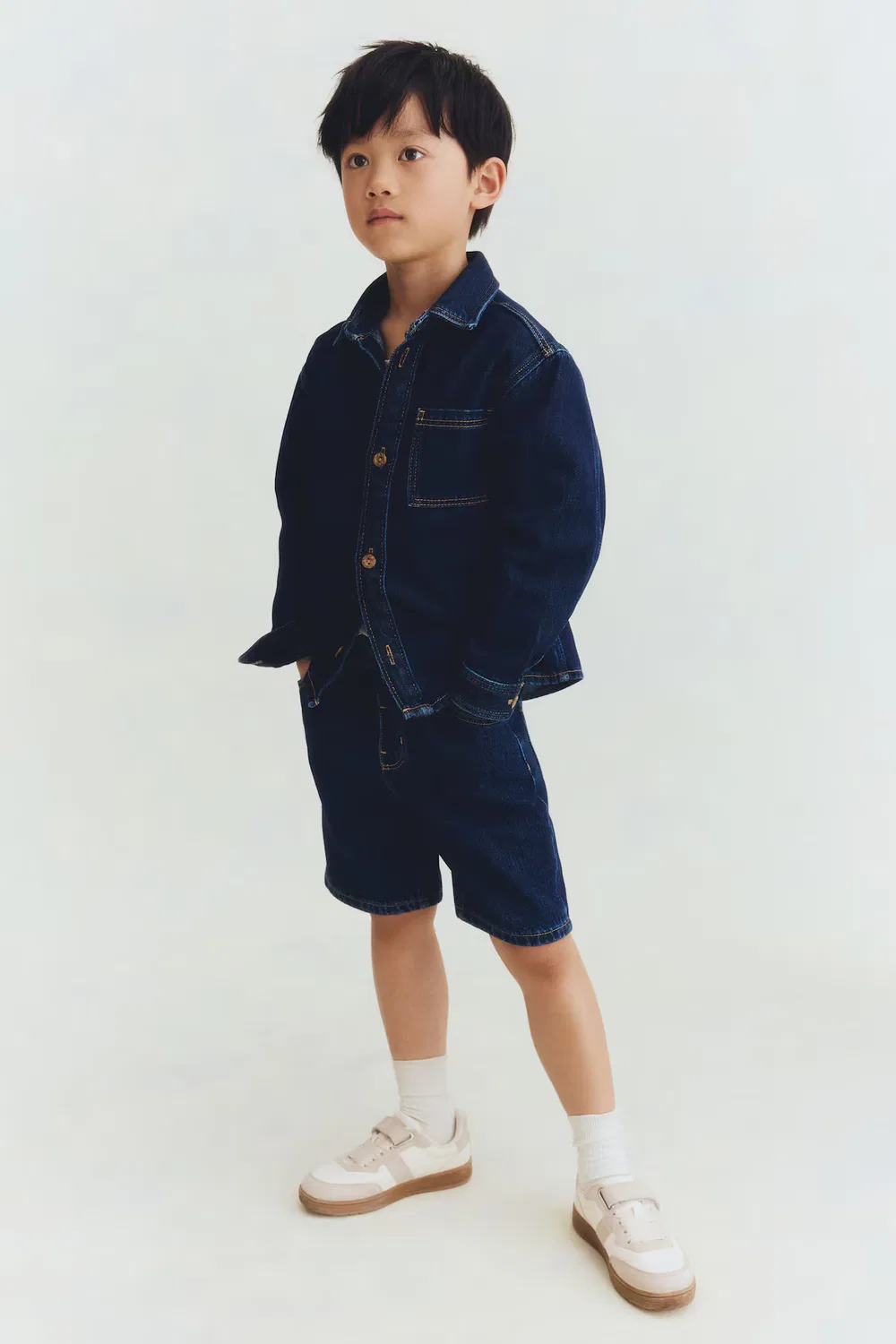 Джинсовые шорты до колен H&M, Dunkles Denimblau