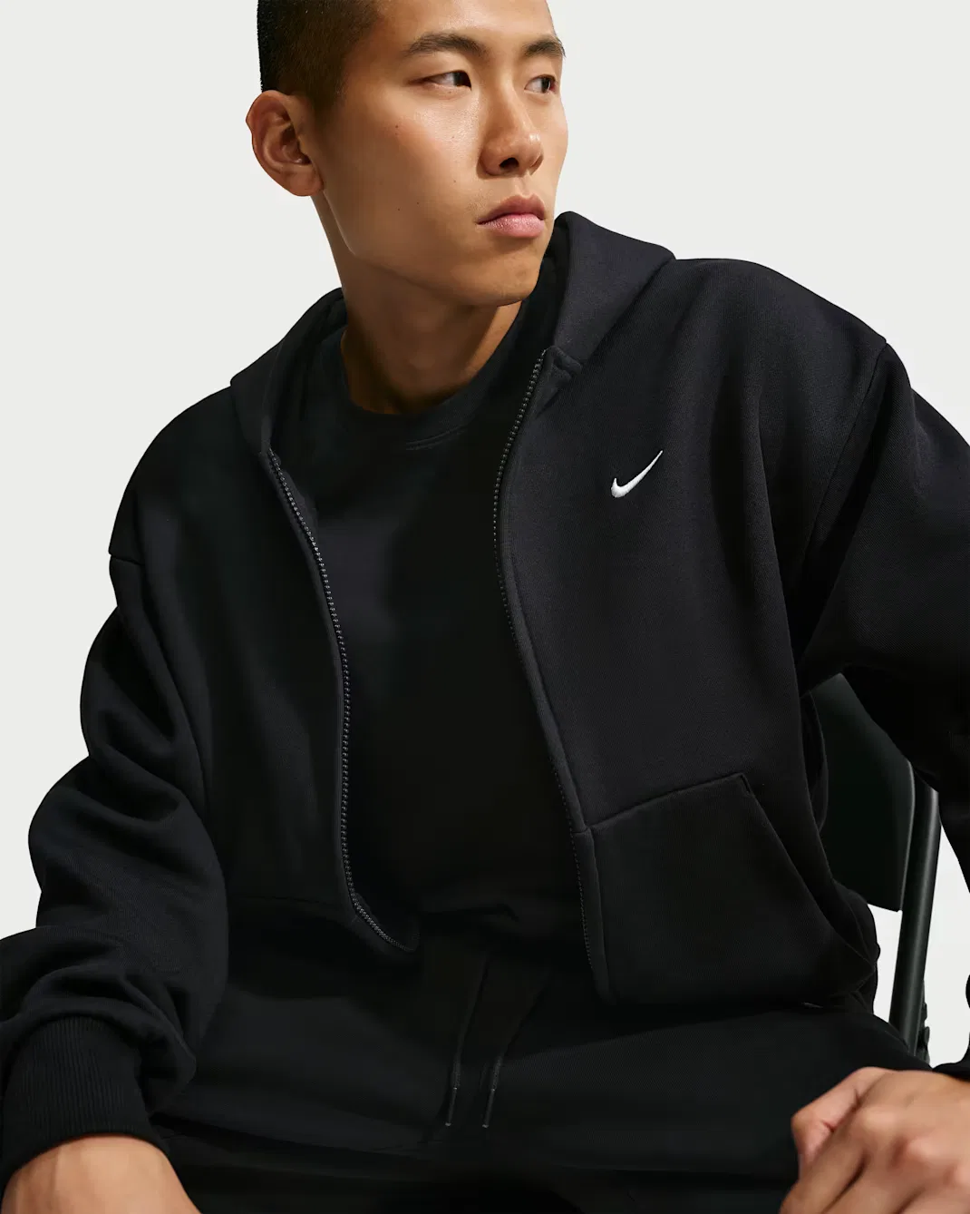 Мужская толстовка на молнии Nike Solo Fleece, Total Black/Sail — фото 3