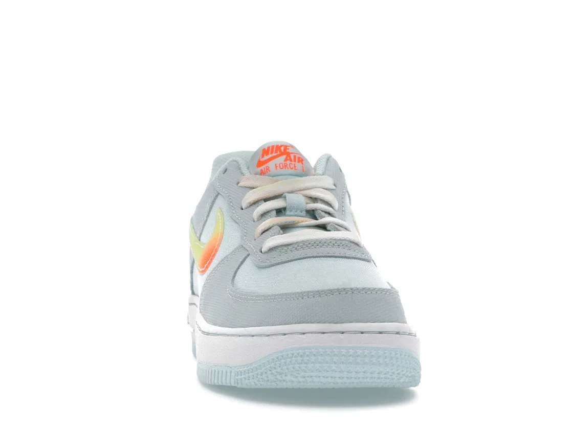 Детские кроссовки Lifestyle Nike Air Force 1 Low, Glacier Blue Light Lemon Twist Aquarius Blue Total Orange — фото 2