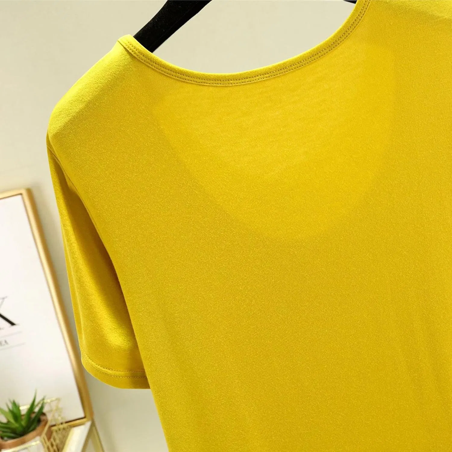 Женская футболка с круглым вырезом Athletic Running Workout, Yellow — фото 2