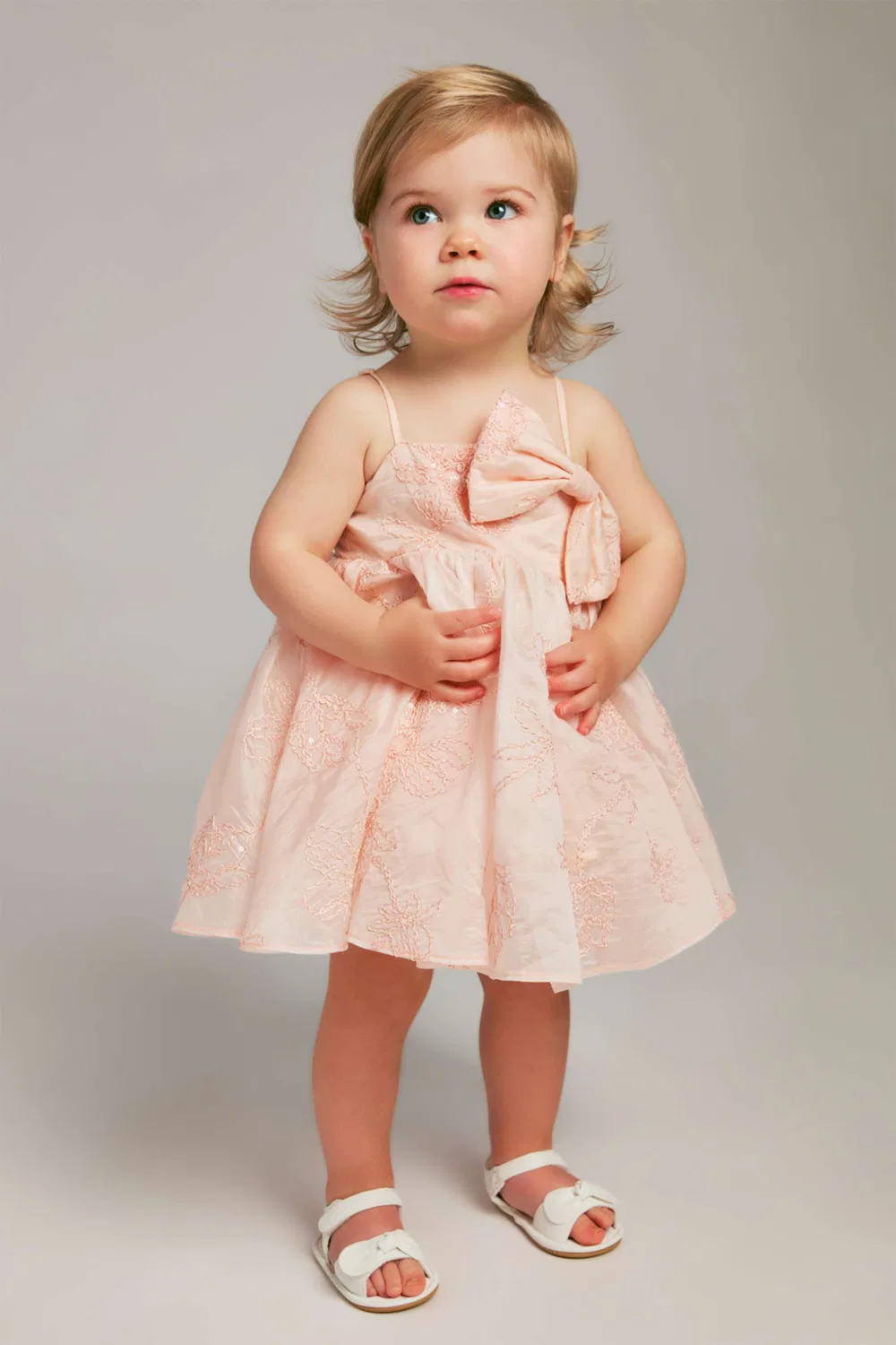 Платье с вышивкой и бантом Amelia Embroidered Bow Dress Bardot Junior — фото 2
