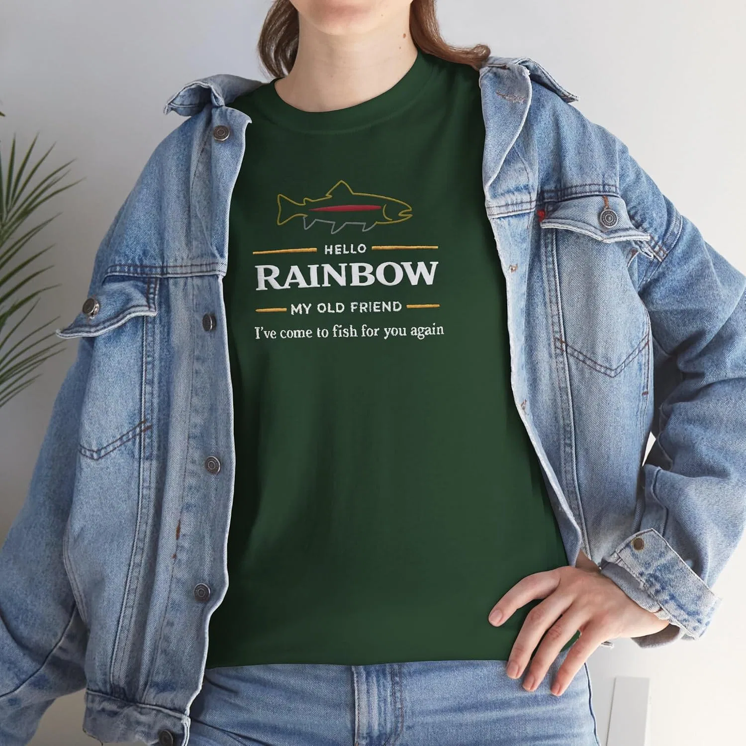 Женская футболка с принтом Hello Rainbow My Old Friend Trout Fishing, тёмно-зелёный — фото 3