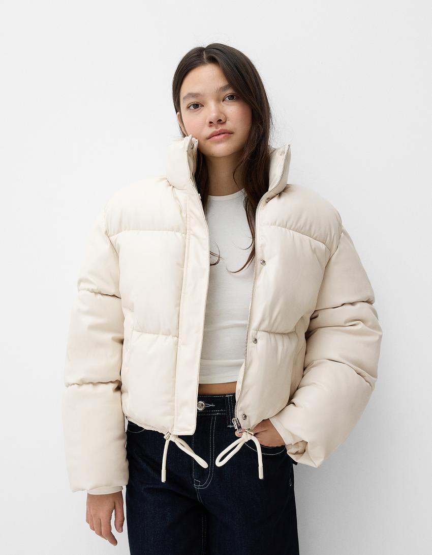 

Куртка-Пуховик из искусственной кожи Bershka, бежевый