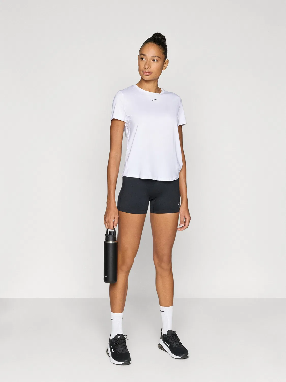 Спортивная футболка 'One Classic' Nike, White — фото 4