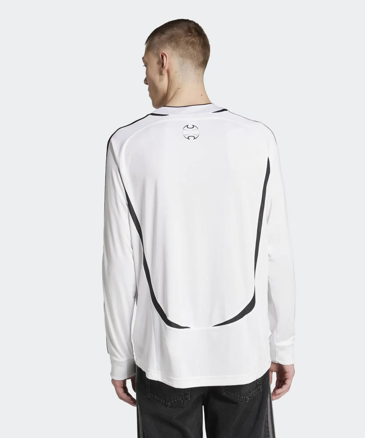 Мужская футболка с длинным рукавомTeamgeist Adicolor Adidas, Белый — фото 2