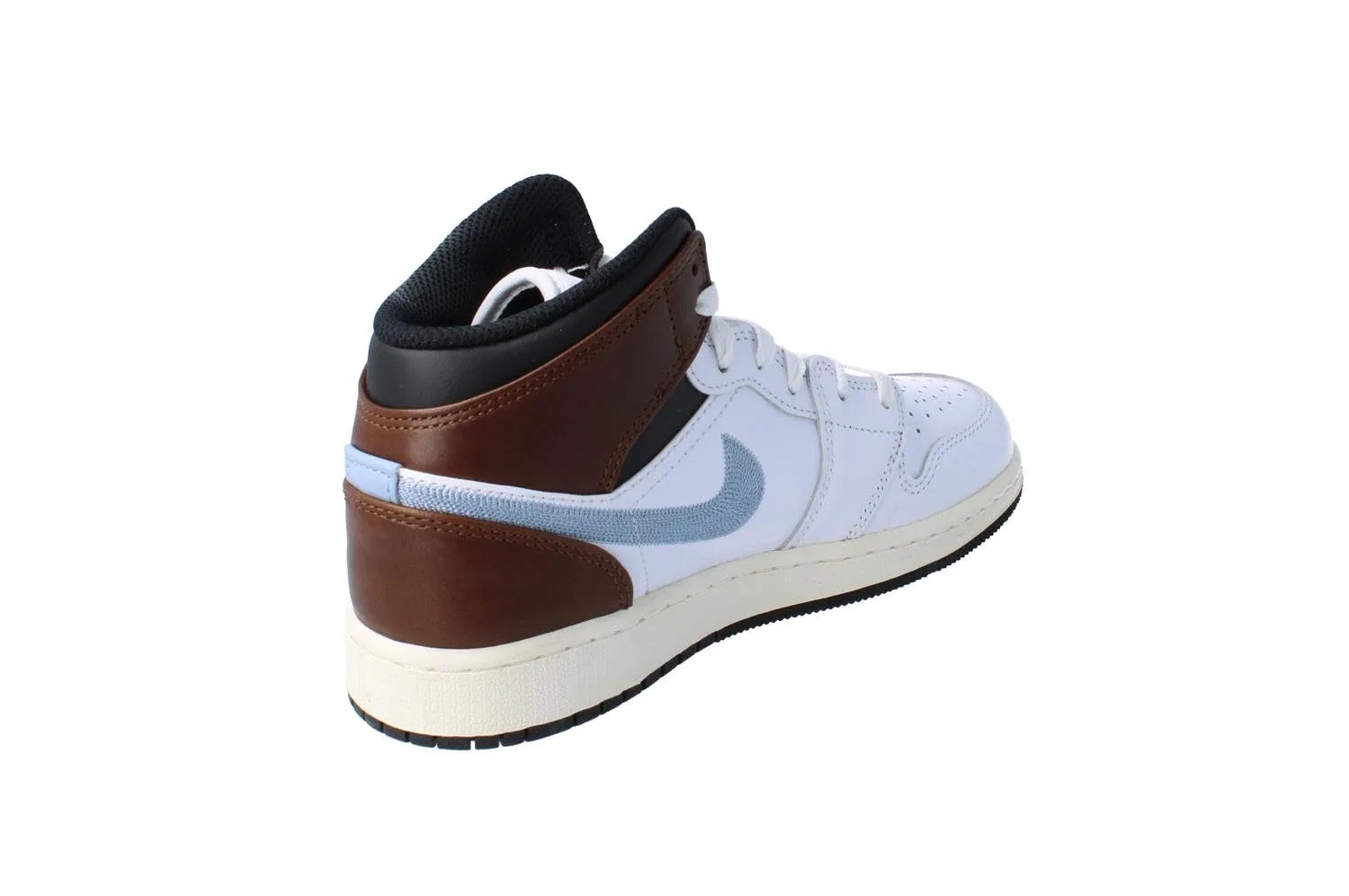 Детские кроссовки для мальчиков с шнуровкой Air Jordan 1 Mid Se (Gs) NIKE, White Blue Grey Black Vela 142 — фото 3