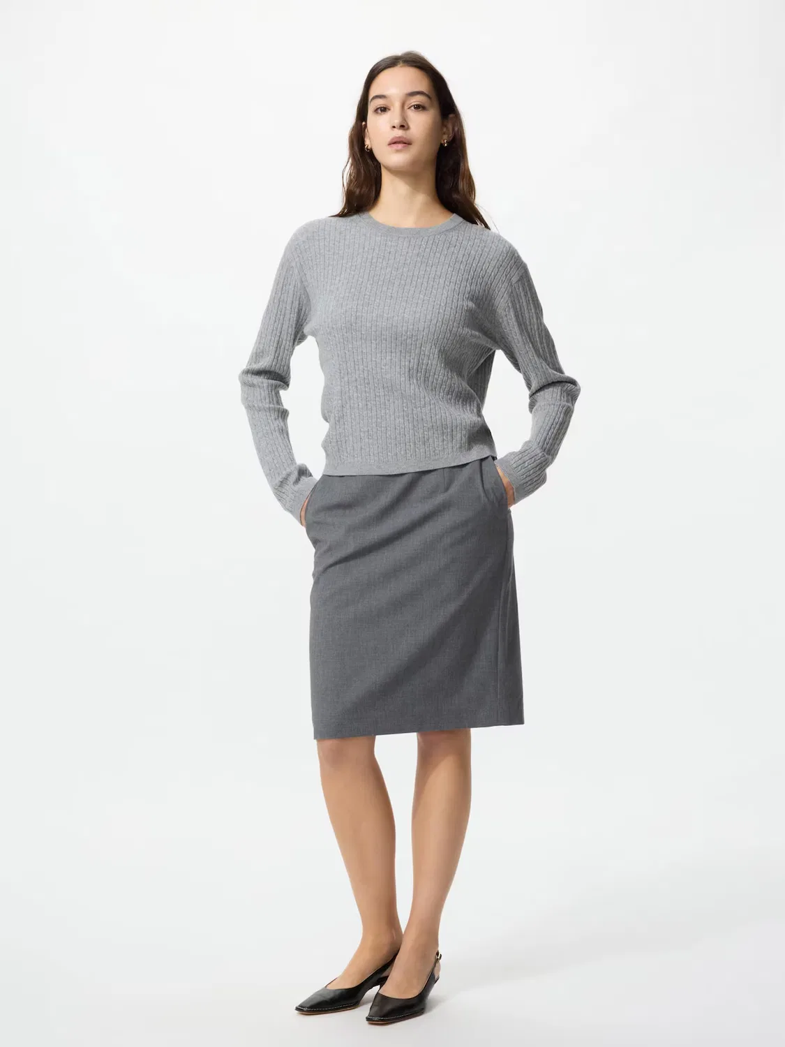 Юбка Uniqlo, эластичная миди, серый