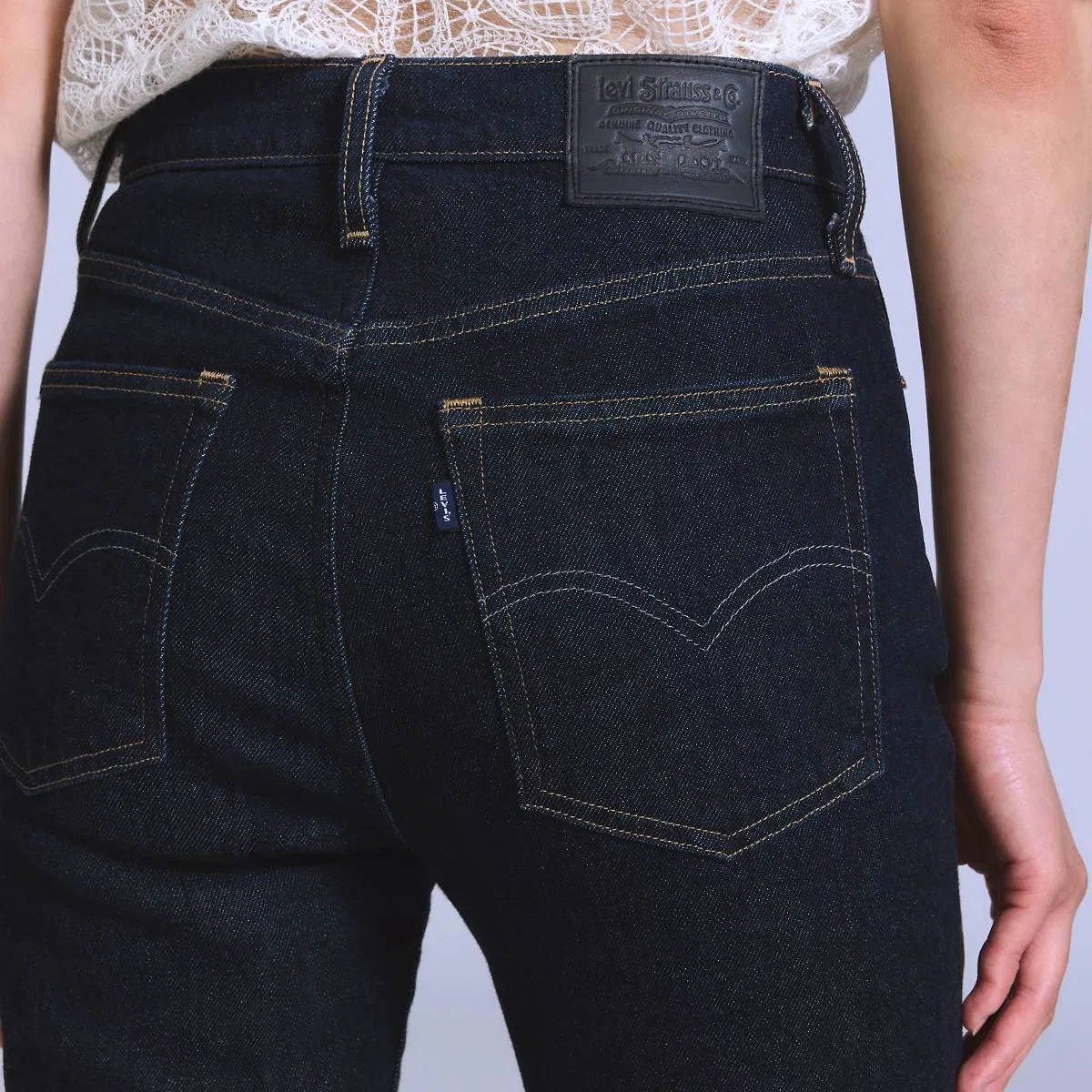 Женские узкие джинсы Levi's, Bt Slim Rinse - Blue — фото 3