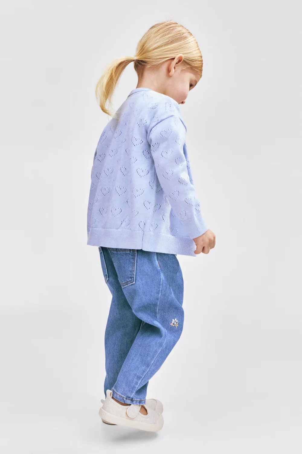 Джинсы с вышивкой H&M, Denimblau/Blumen — фото 3