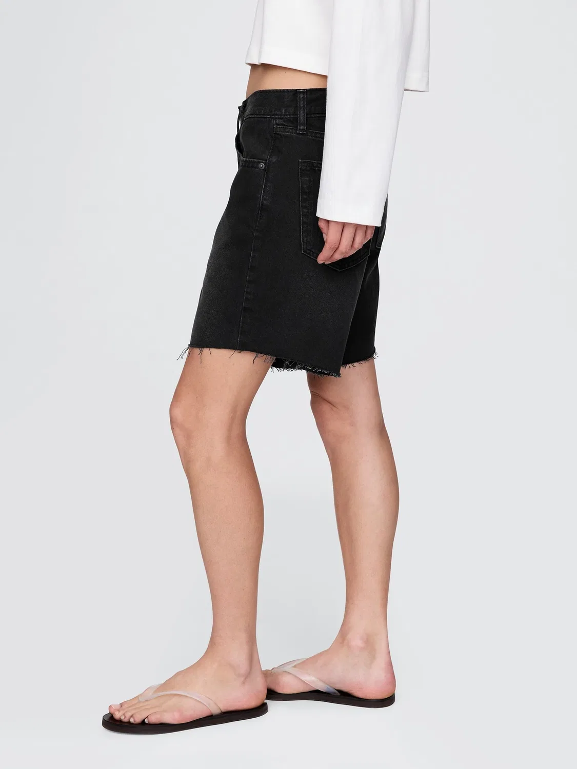 Шорты бермуды свободного кроя Gap Black Denim, черные — фото 3