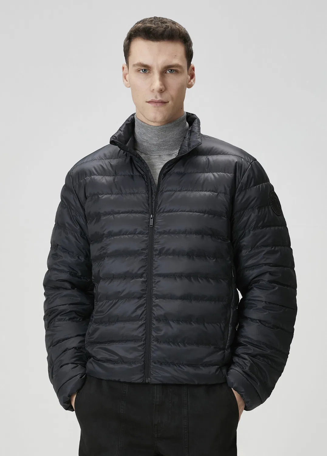 Пуховик Canada Goose Stratus, black