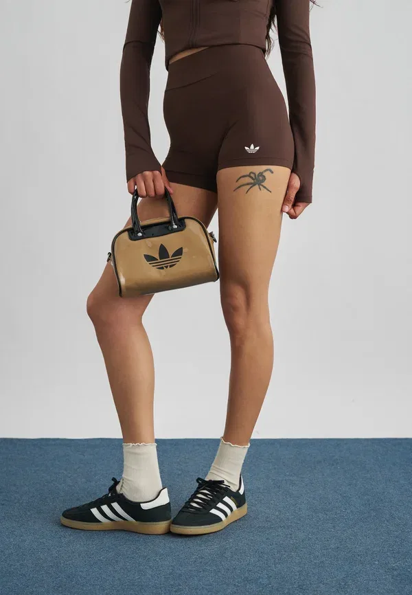 Шорты Adidas Originals, кофейный
