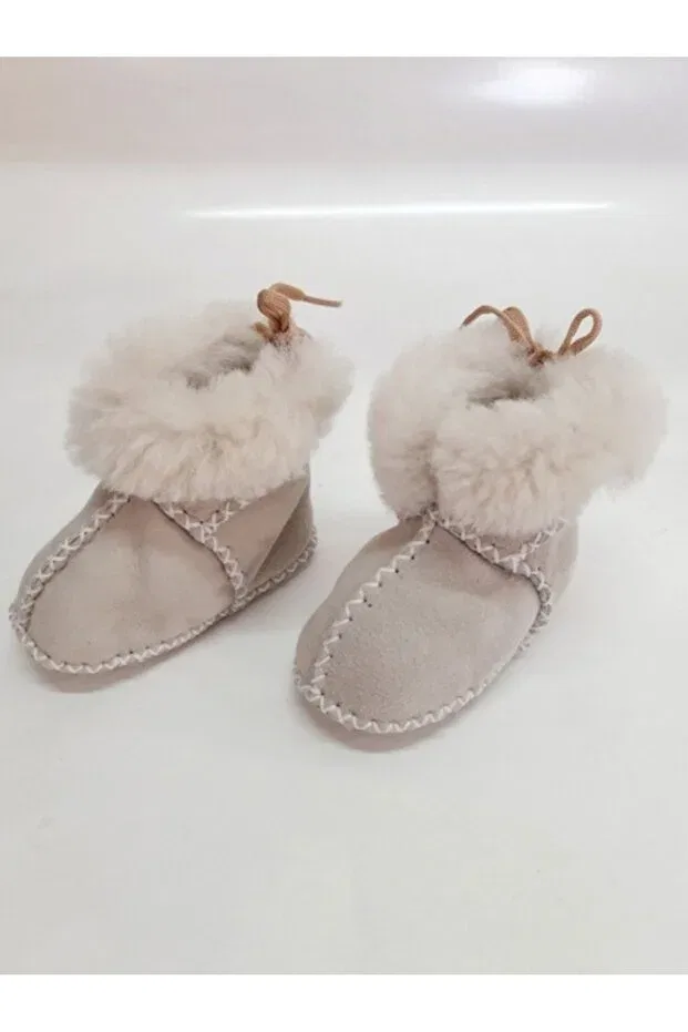 Детские ботинки для новорожденных кожаные модель Baby organic lambskin baby boots baby booties first step shoes Tuğbiş, Beige — фото 3