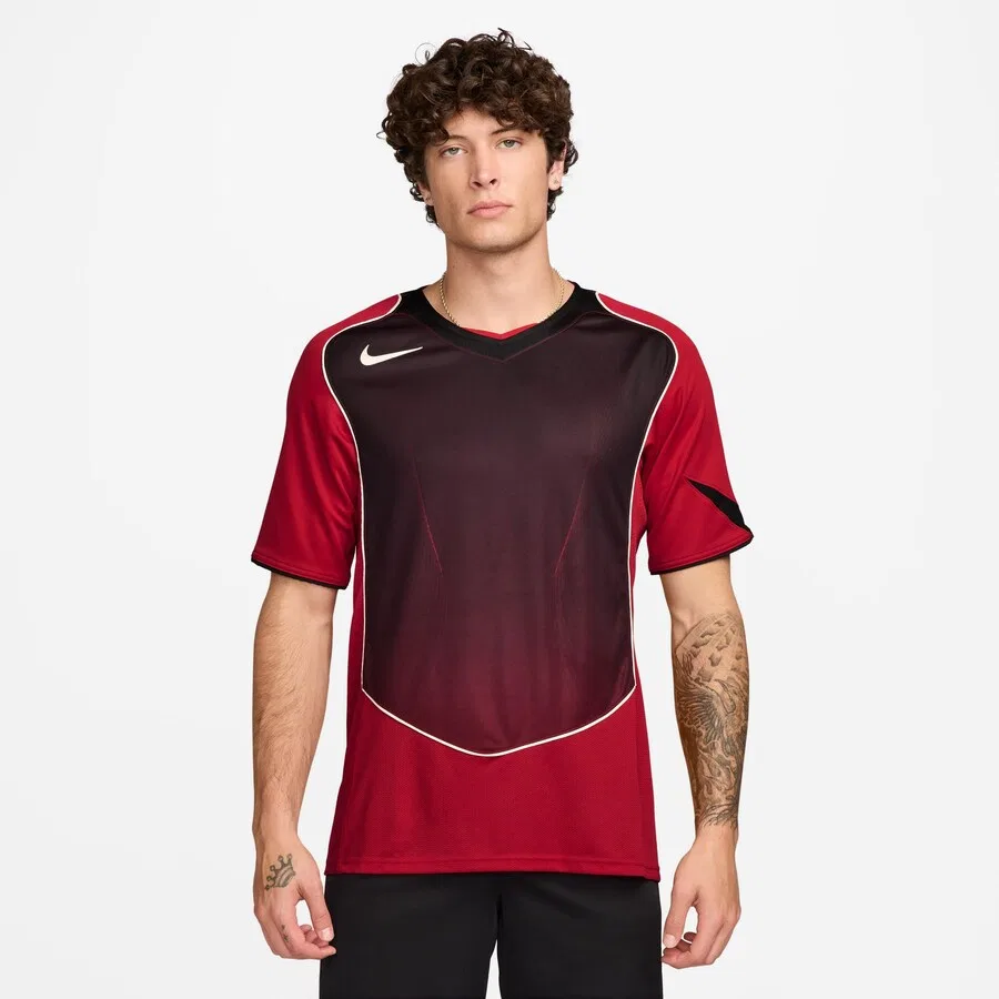 Спортивная футболка NIKE Performance Shirt 'Total90' красного цвета — фото 3