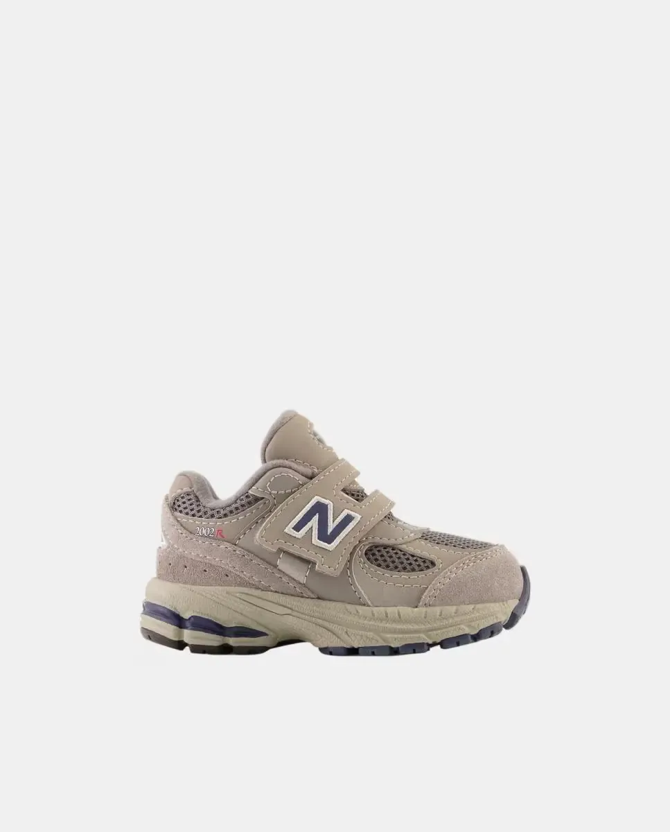 Детская повседневная кроссовка 2002 с застежкой-липучкой Hook & Loop от New Balance, Marrón Topo