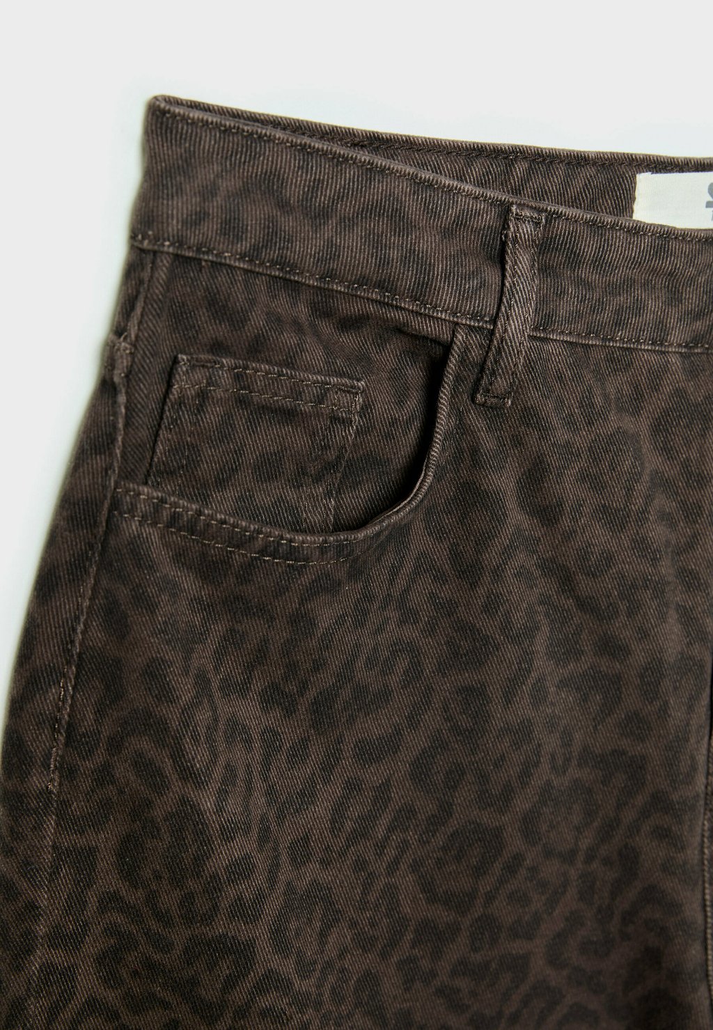 

Джинсы свободного кроя ANIMAL BAGGY Stradivarius, коричневый