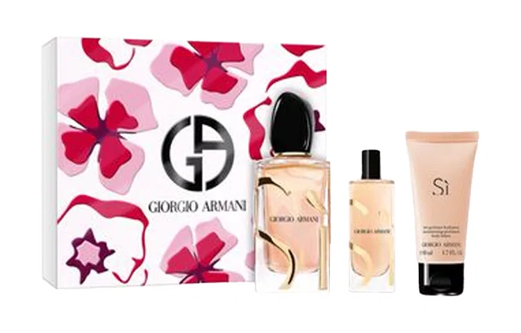 Набор парфюмерной воды GIORGIO ARMANI YES, 100 мл + 15 мл + 50 мл лосьон для тела, GIORGIO ARMANI