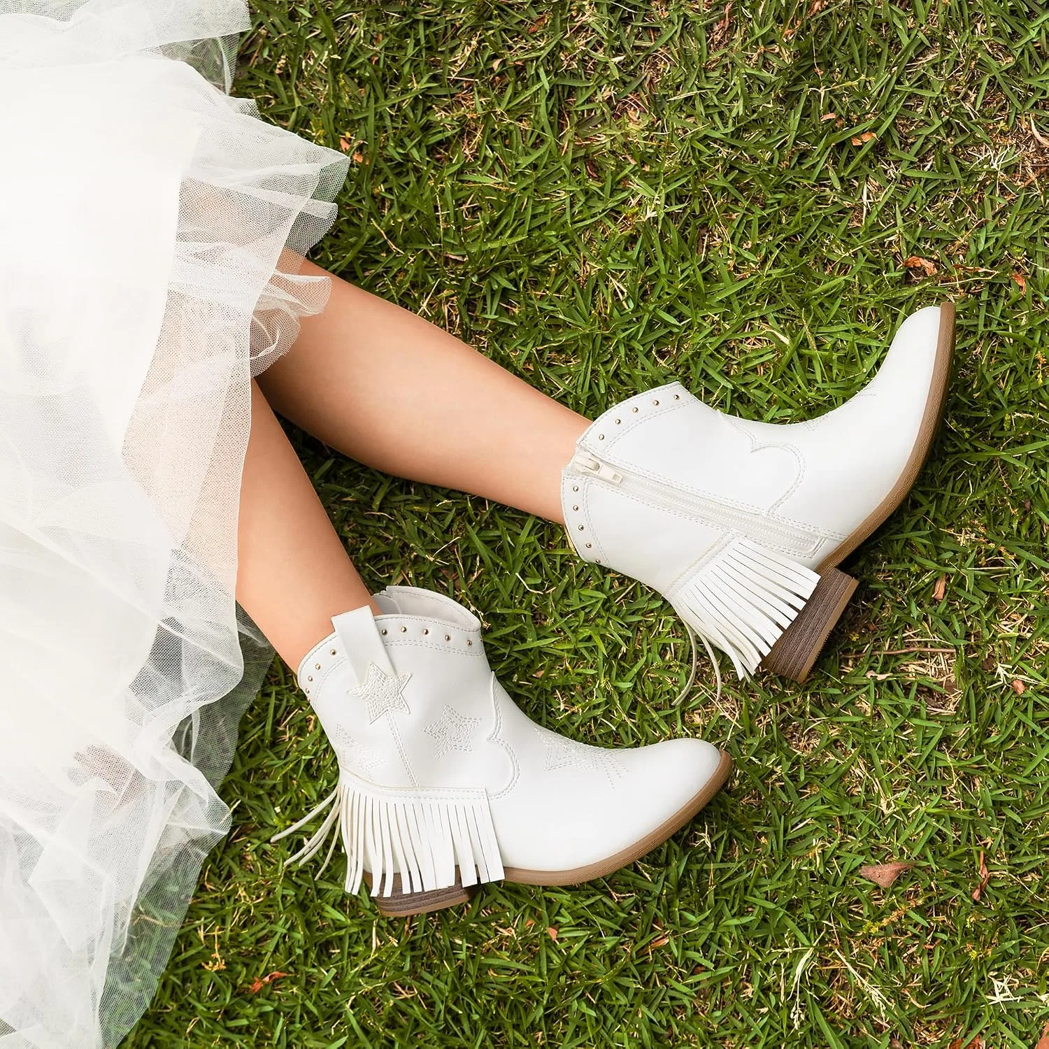 Детские сапоги для девочек с кисточками и звездами DREAM PAIRS, White — фото 2