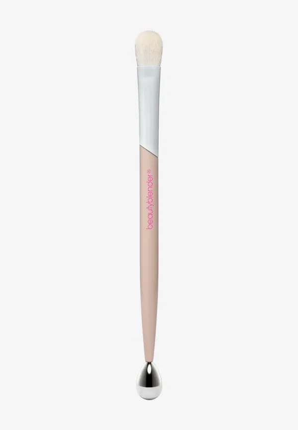 Кисть для теней Shady Lady и охлаждающий ролик - кисть для теней Beautyblender