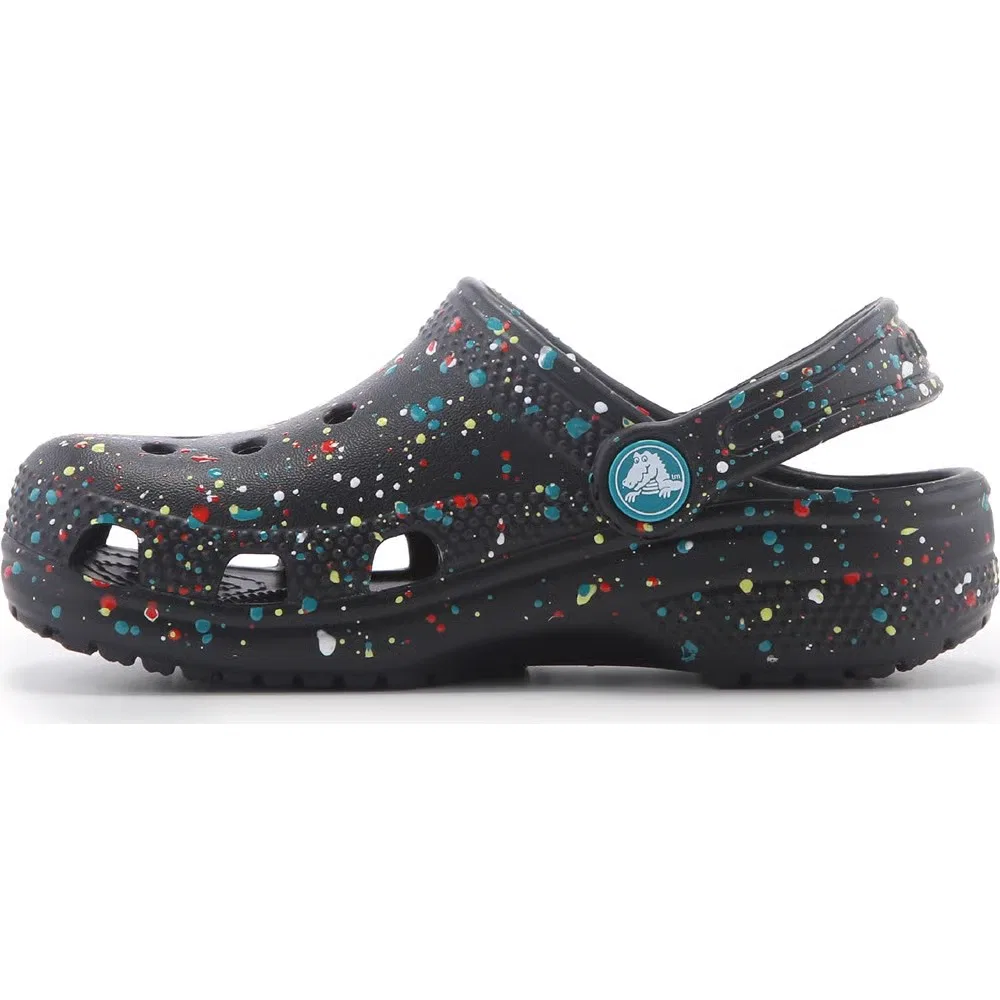 Детские классические сабо с графическим рисунком Crocs, Black Multi — фото 3