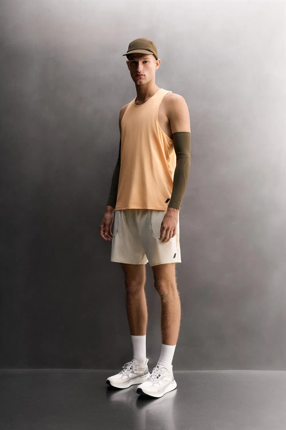 Легкая беговая майка ZARA, Orange