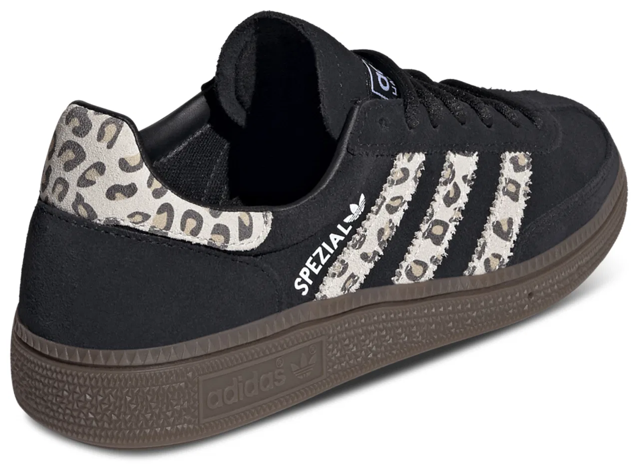 Кеды для девочек Handball Spezial Adidas, цвет Wonder White/Core Black/Gum — фото 3