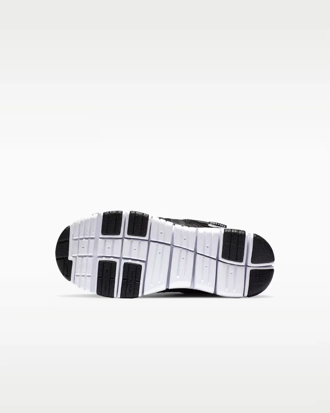Детские удобные кроссовки, которые легко надевать и снимать Nike Dynamo Free, Anthracite/Black/White — фото 2