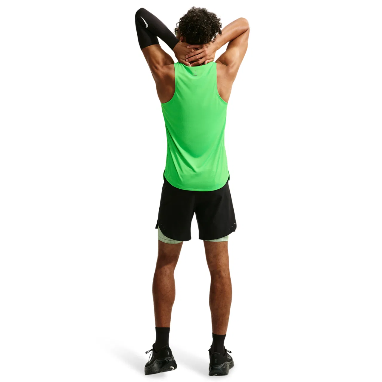 Мужская майка-безрукавка с технологией Dri-FIT ADV, модель STRIDE TANK, Nike, Green Spark Reflective Silver — фото 4