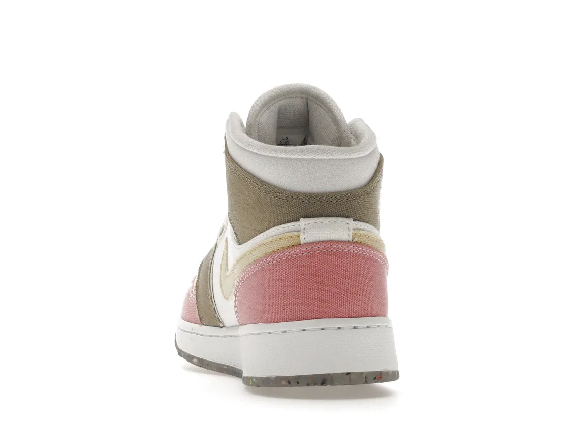 Детские кроссовки высокие с пастельным принтом Jordan 1 Mid SE Pastel Grind, White/Vivid Green-Pink-Tan — фото 4