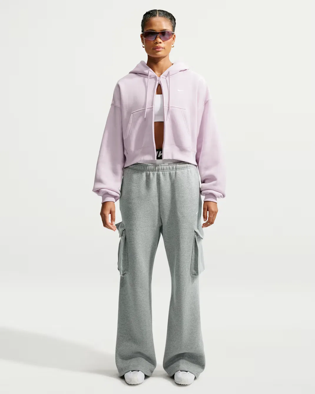 Женские брюки-карго свободного кроя с высокой посадкой Nike Studio Fleece Medium Weight, Dark Grey Heather/Sail