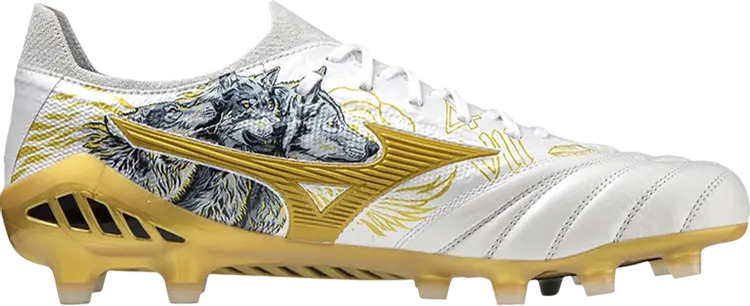 

Бутсы Sergio Ramos x Morelia Neo 3 Beta SR4 Lion and Wolves, белый