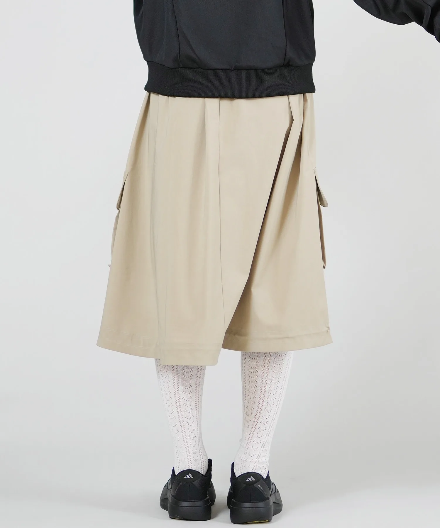 Женская юбка A-line с карманами adidas W CITYTHECH WOVEN DB719 бежевая — фото 3