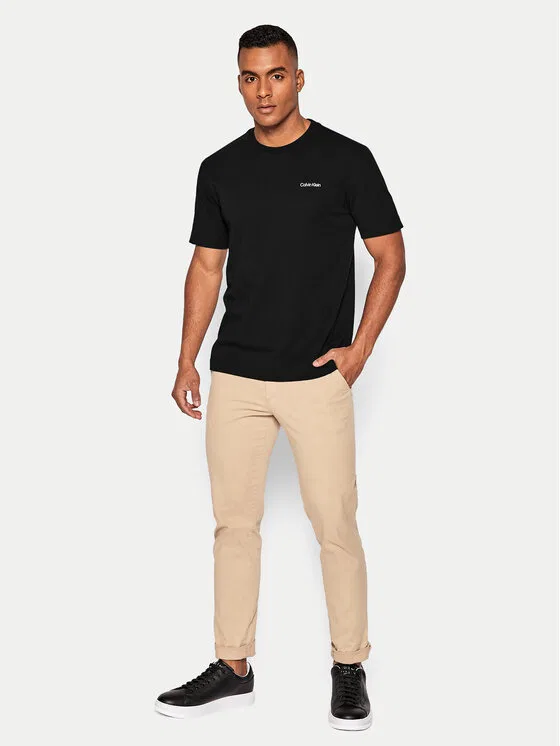 Футболка regular fit Micro Logo Interlock Calvin Klein, черный — фото 2