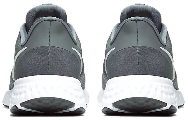 Кроссовки Nike Revolution 5, серый — фото 4