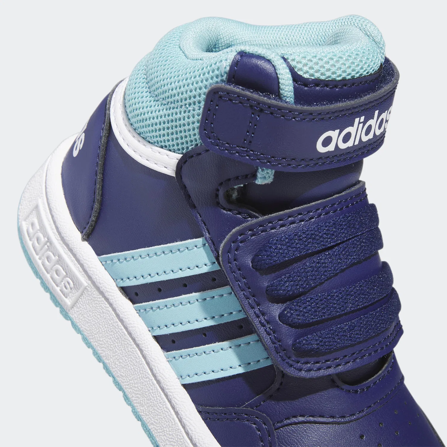 Детские кроссовки для мальчиков и девочек высокие Hoops Mid Adidas, Dark Blue Light Aqua Cloud White — фото 4