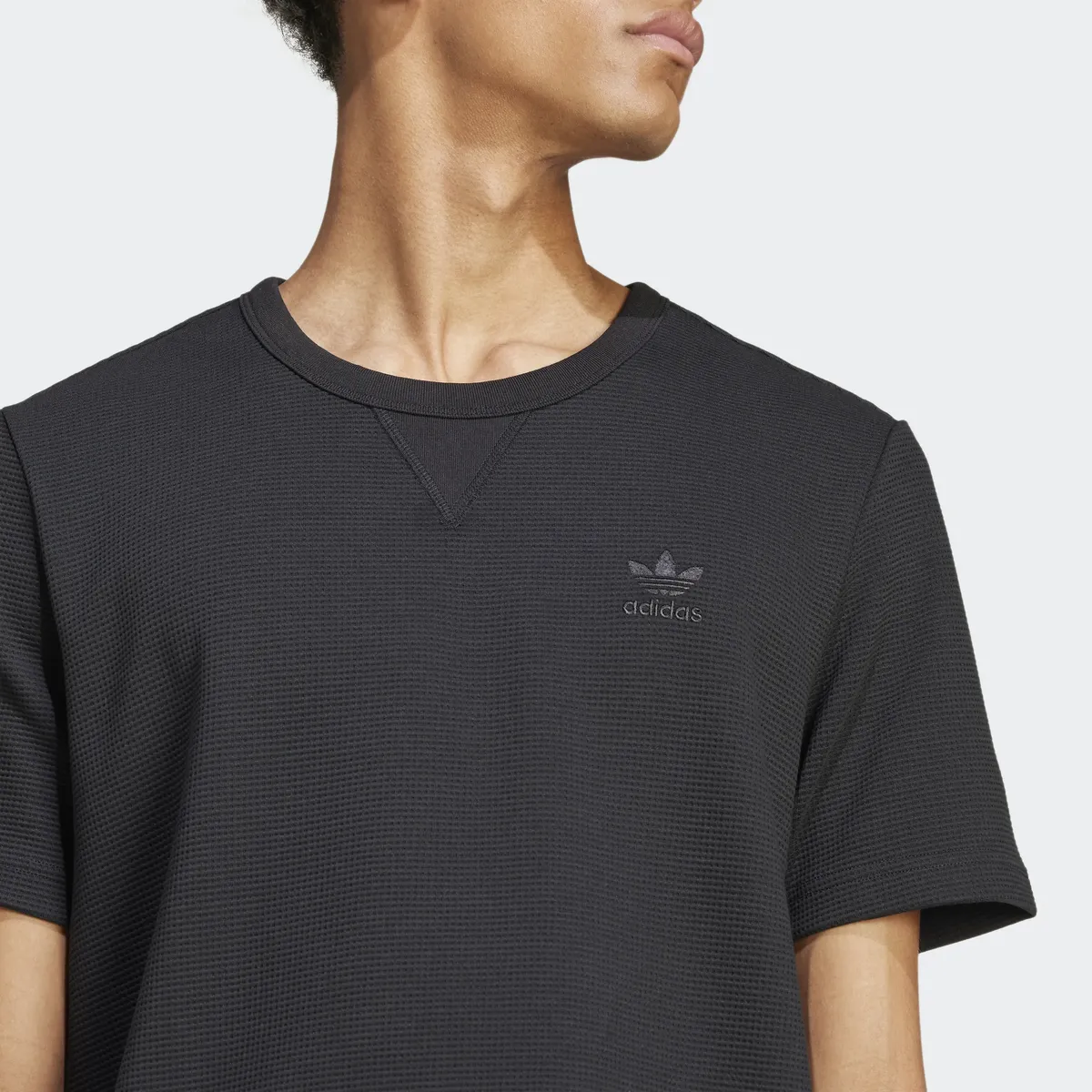 Футболка Adidas Originals "ESS W TEE", черный — фото 4