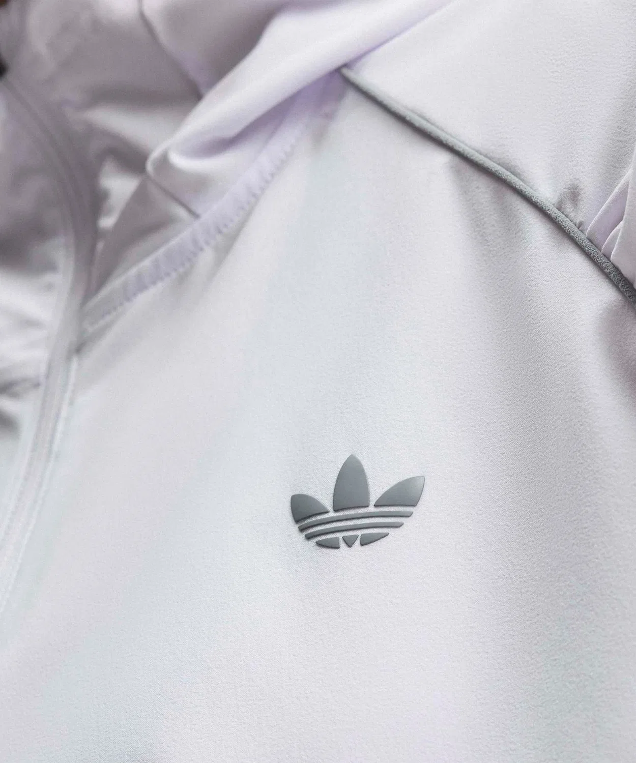 Женский лонгслив с капюшоном и полузастежкой-молнией, свободный крой Adidas, Purple — фото 3