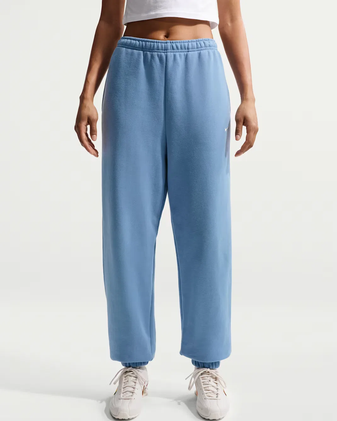 Женские брюки с высокой посадкой, свободного кроя и манжетами Nike Studio Fleece Medium Weight, Work Blue/Sail — фото 2