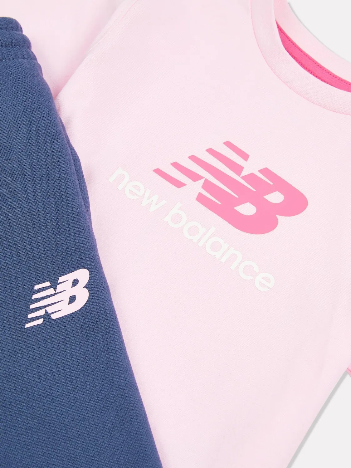 Комплект одежды New Balance с логотипом Stacked NB, розовый — фото 3
