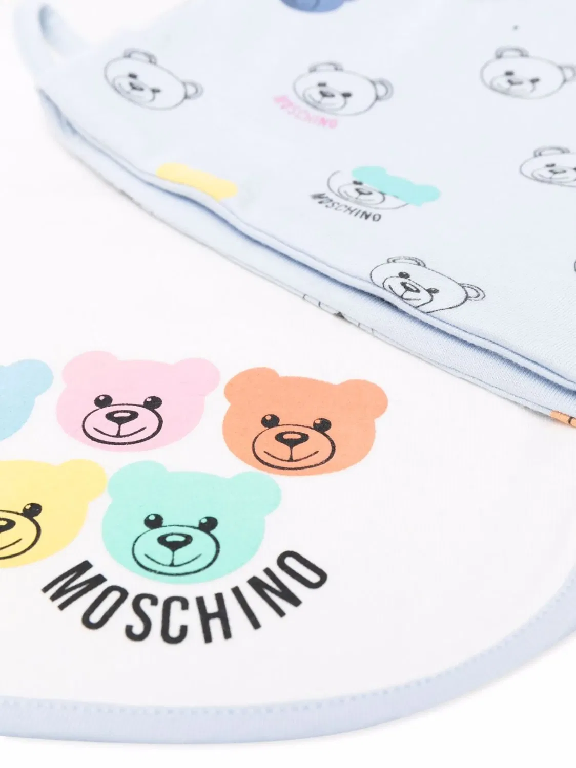 Набор: шапочка и слюнявчик с мишками Moschino, синий — фото 2