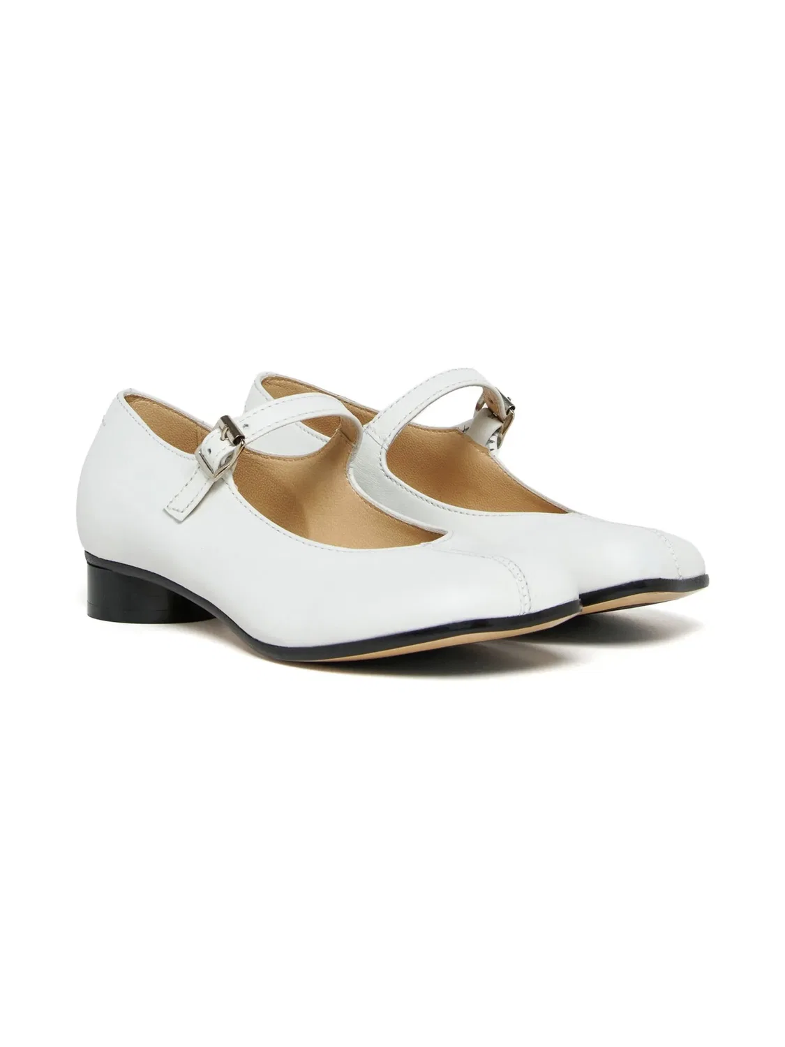 Балетки с анатомическим носком MM6 Maison Margiela, белый