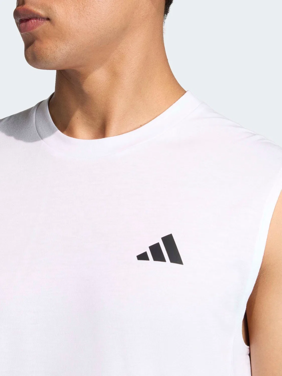 Adidas Белый тренировочный жилет с короткими рукавами — фото 4