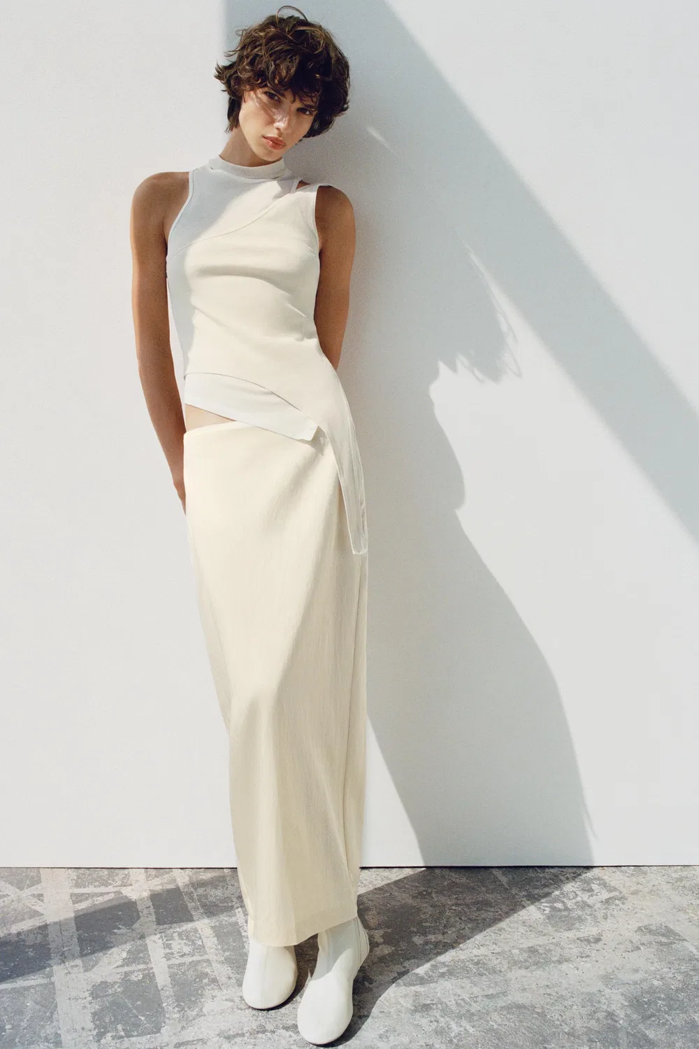 Атласная юбка миди ZARA, Beige