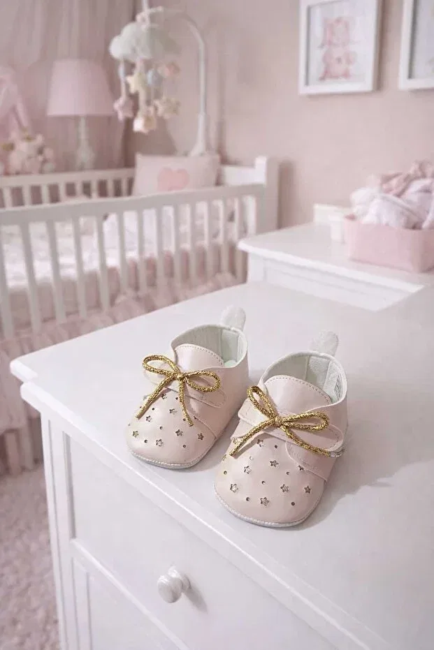 Детские пинетки для девочек с геометрическим принтом Funny Baby, Ecru