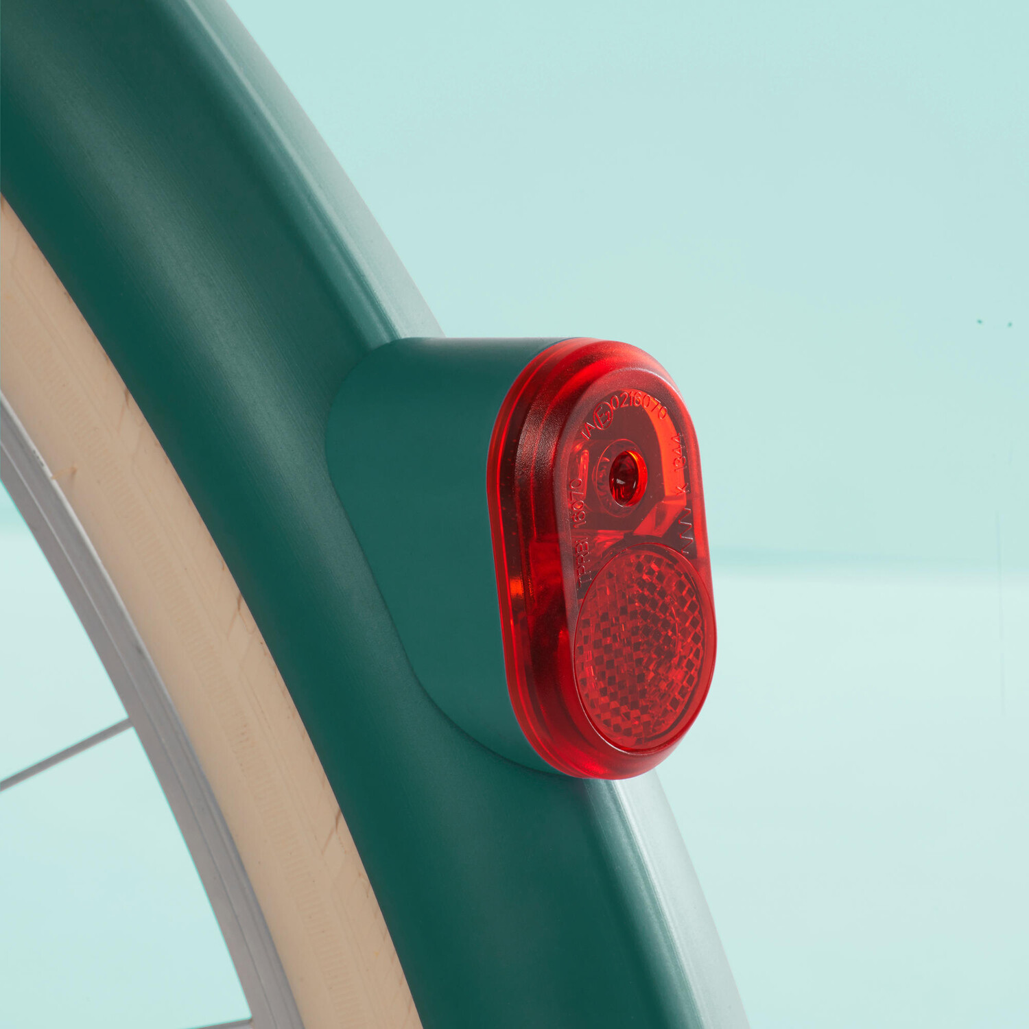 

Фонарь задний City Bike Elops для динамо LED цвет зеленый