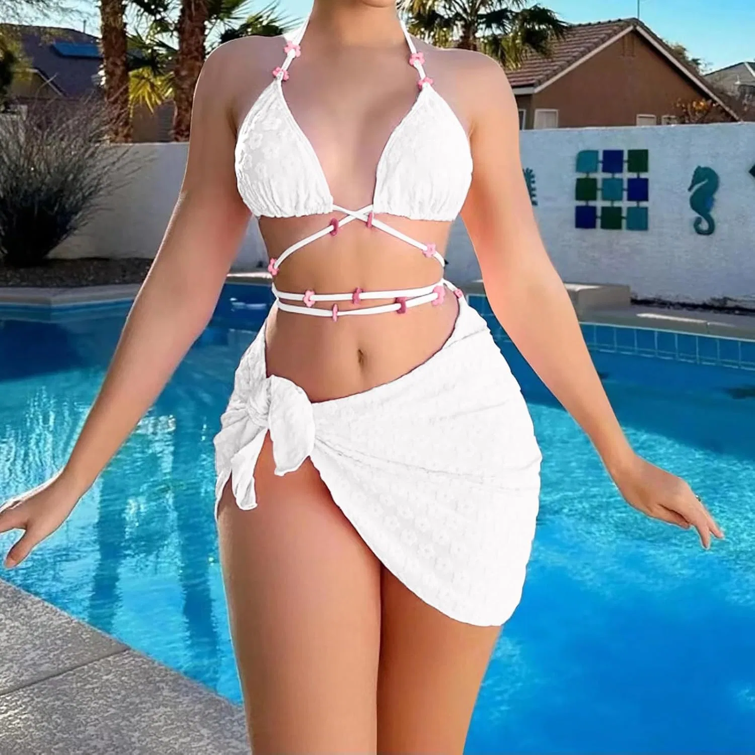 Женский купальный костюм бандо с юбкой Bandeau Halter Ring Bikini, White — фото 2